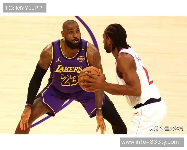 詹姆斯在快船训练引发湖人紧张局势意在施压球队不愿他复出